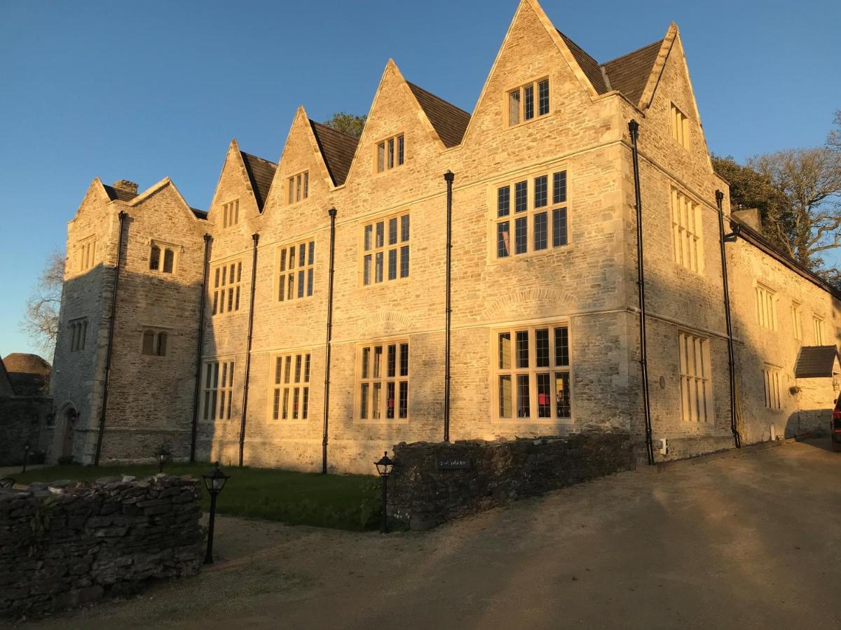 Y Fan Bed & Breakfast Caerphilly Exterior photo